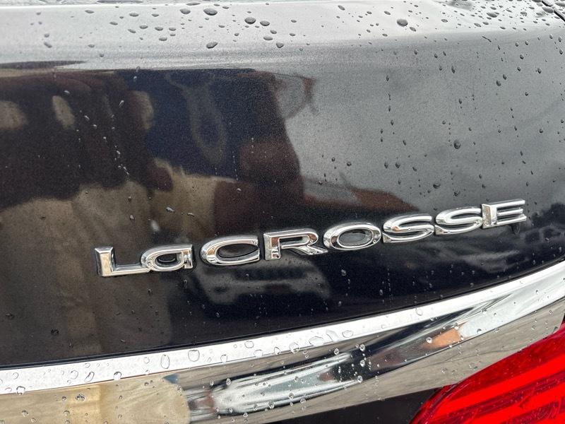 Buick LaCrosse 4dr Sdn Leather FWD 2015