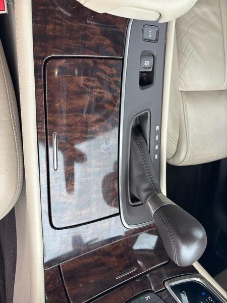Buick LaCrosse 4dr Sdn Leather FWD 2015