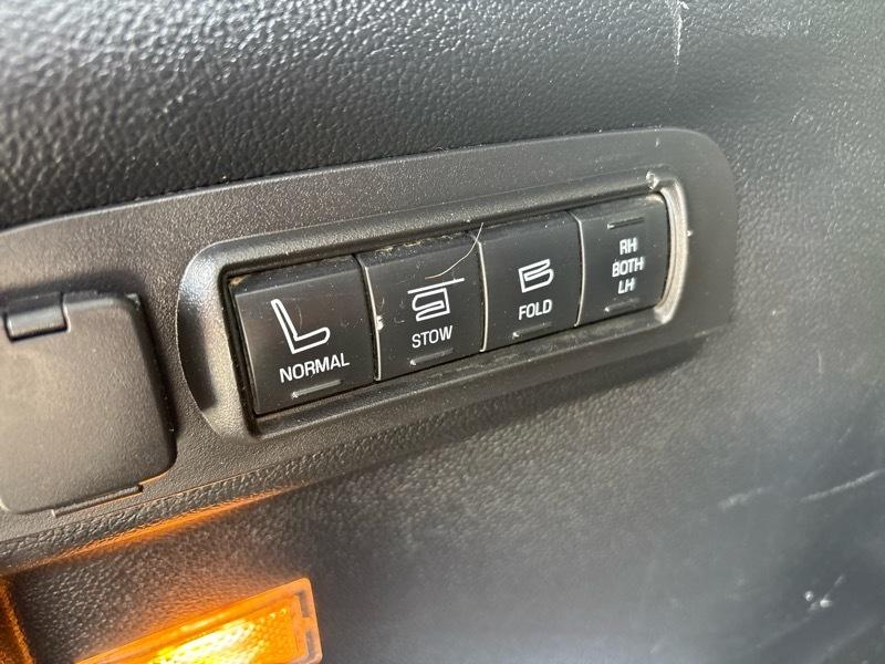 Ford Explorer 4WD 4dr Platinum 2016
