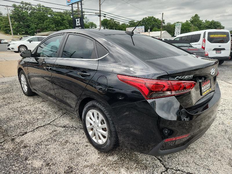 Hyundai Accent SEL Sedan IVT 2022