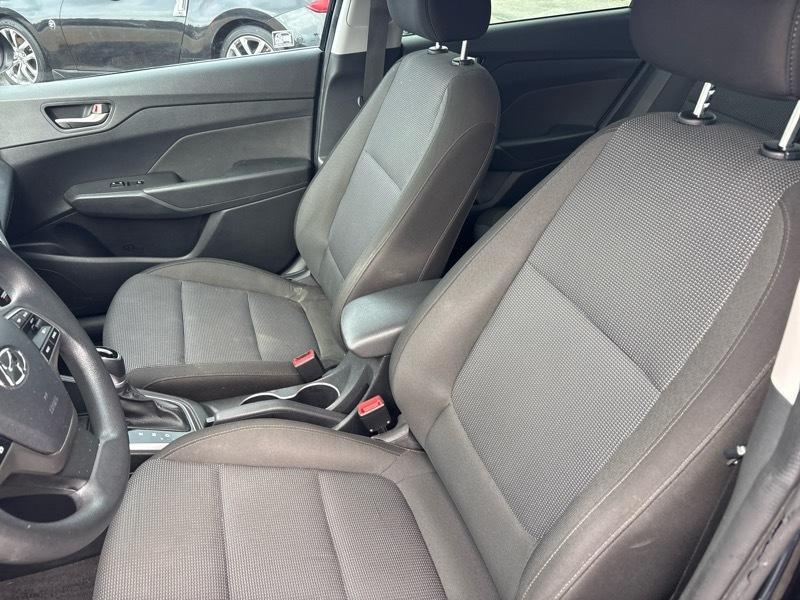 Hyundai Accent SEL Sedan IVT 2022