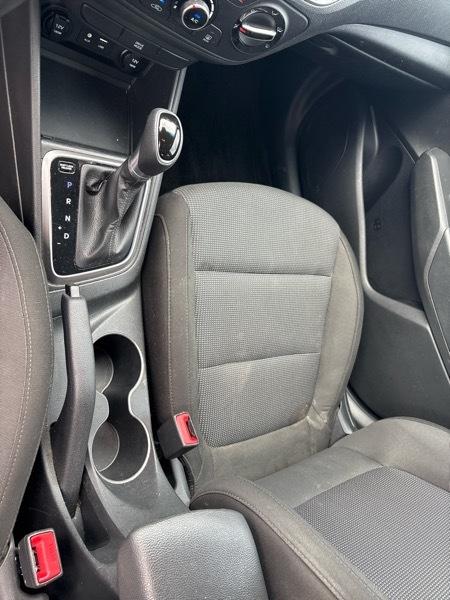 Hyundai Accent SEL Sedan IVT 2022