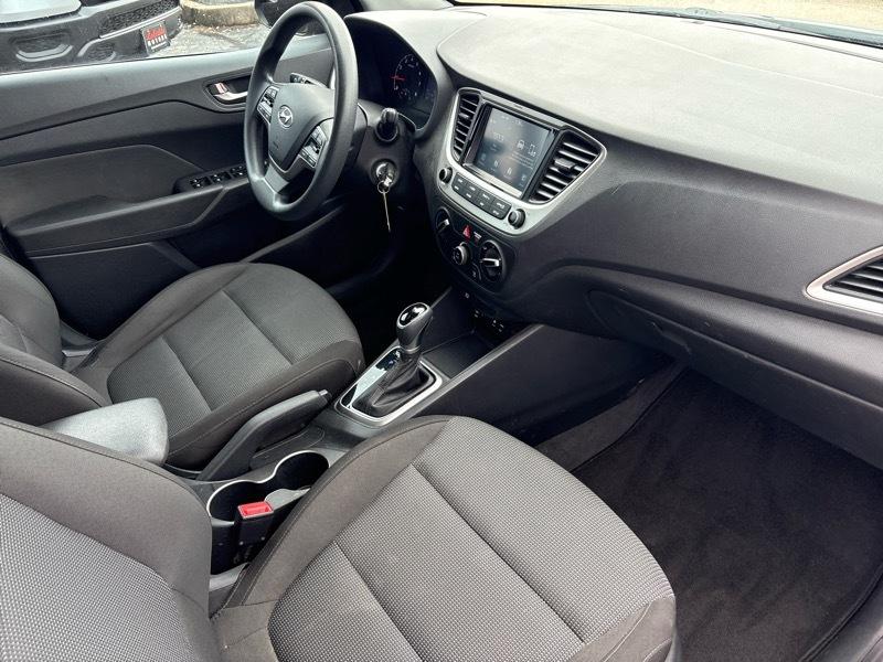 Hyundai Accent SEL Sedan IVT 2022
