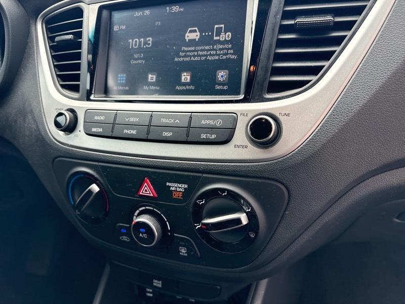 Hyundai Accent SEL Sedan IVT 2022