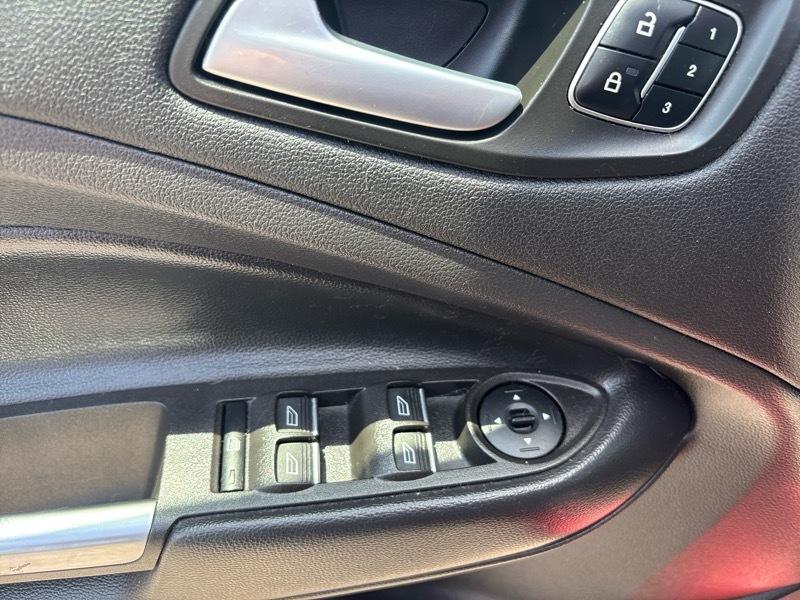 Ford Escape Titanium FWD 2018