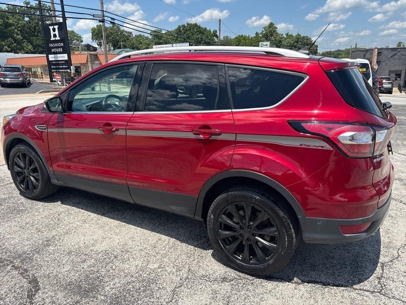 Ford Escape Titanium FWD 2018