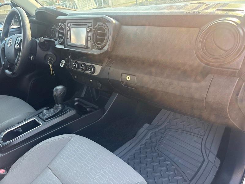 Toyota Tacoma SR Access Cab 2WD at 2018