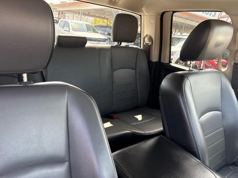 RAM 1500 Classic Tradesman 4x2 Quad Cab 6'4" Box 2022