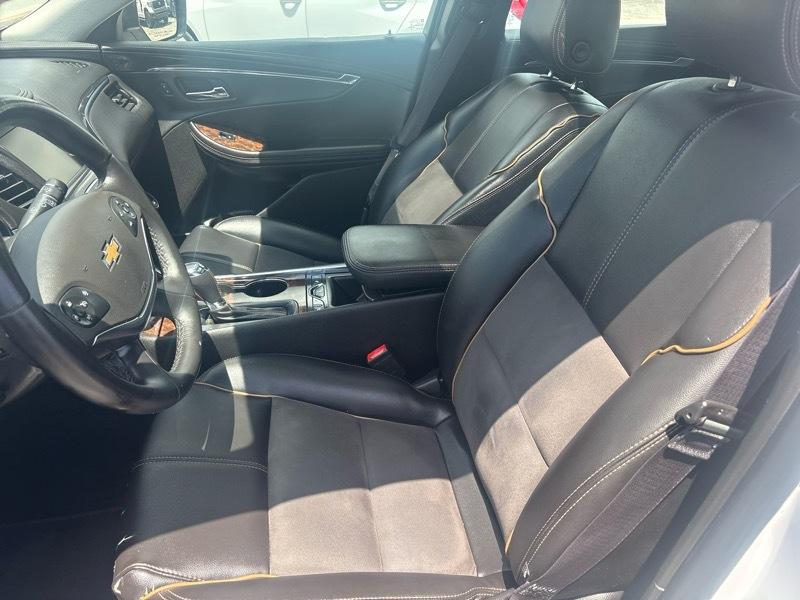 Chevrolet Impala 4dr Sdn LT w/1LT 2015