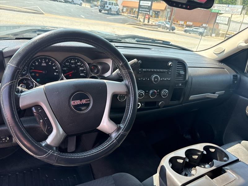 GMC Sierra 2500HD 4WD Crew Cab 153" SLE 2009