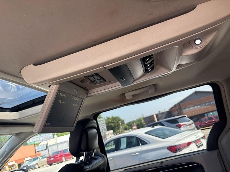 Chrysler Town & Country 4dr Wgn Limited Platinum 2015