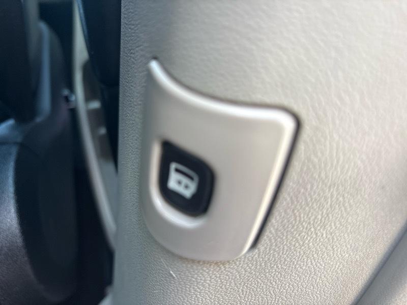 Chrysler Town & Country 4dr Wgn Limited Platinum 2015