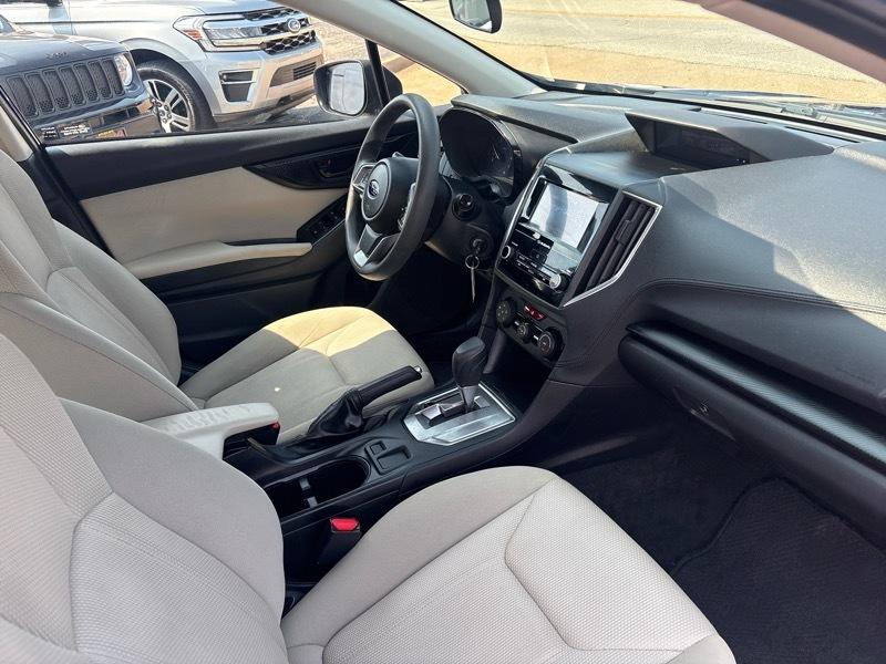 Subaru Impreza 4-door CVT 2022