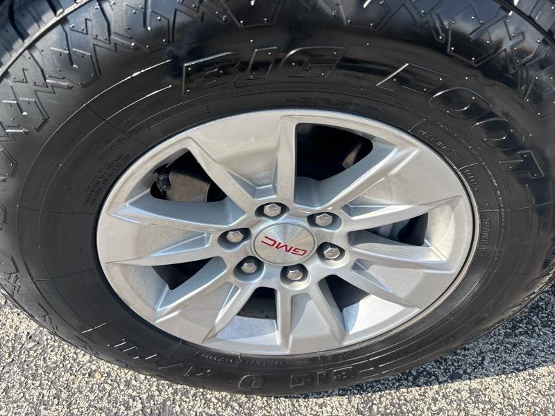 GMC Sierra 1500 4WD Crew Cab 147" 2021