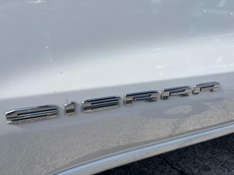 GMC Sierra 1500 4WD Crew Cab 147" 2021