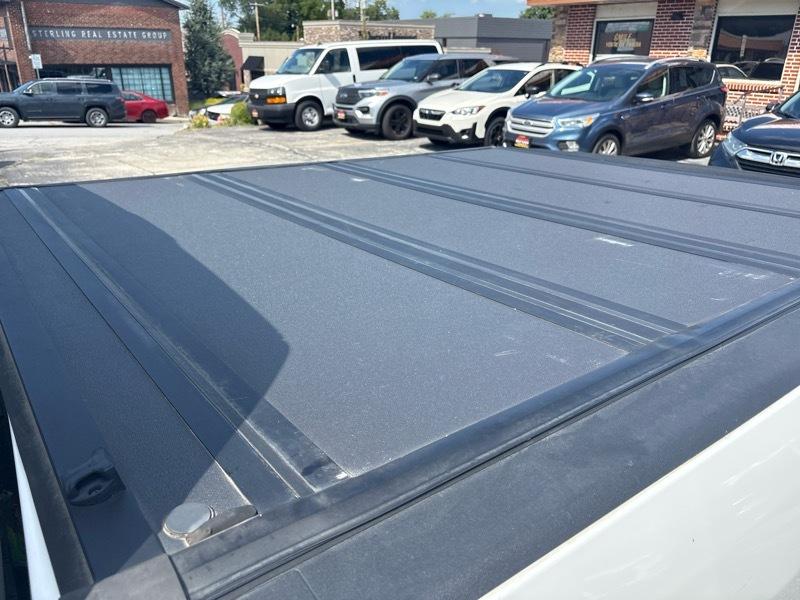 RAM 1500 Classic Tradesman 4x2 Quad Cab 6'4" Box 2022