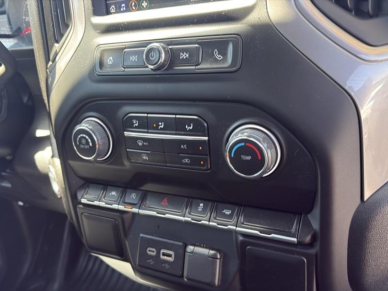 Chevrolet Silverado 1500 2WD Double Cab 147" Work Truck 2024