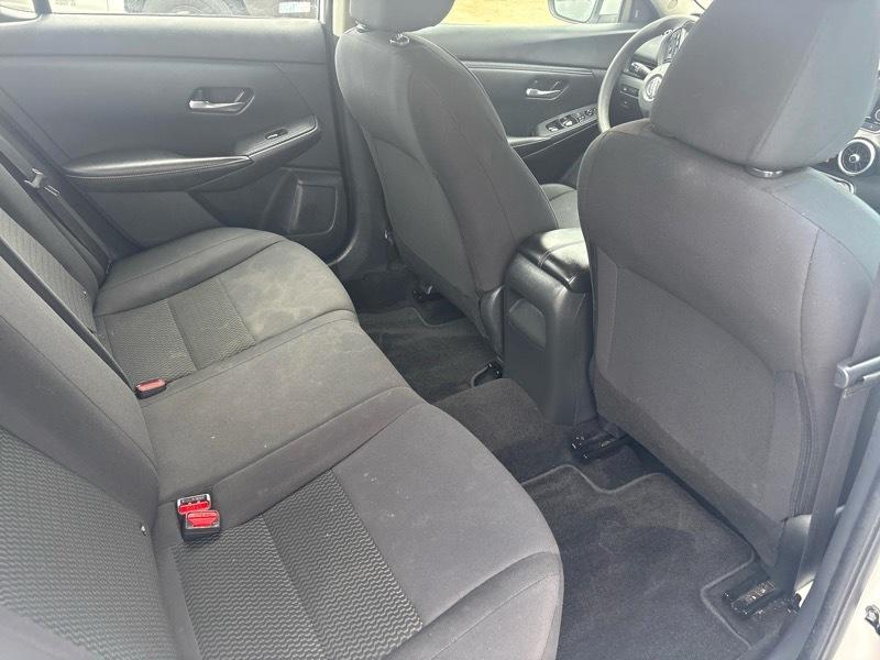 Nissan Sentra S CVT 2022