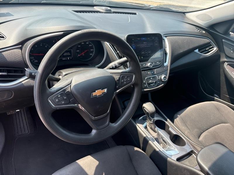 Chevrolet Malibu 4dr Sdn LS w/1LS 2021