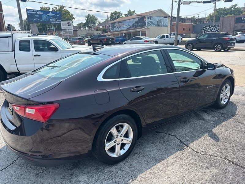 Chevrolet Malibu 4dr Sdn LS w/1LS 2021