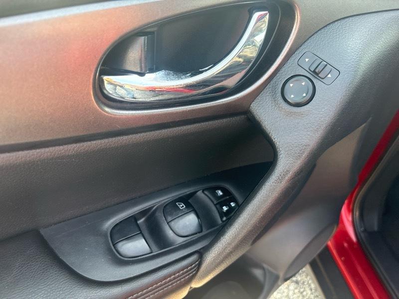 Nissan Rogue AWD 4dr S 2015