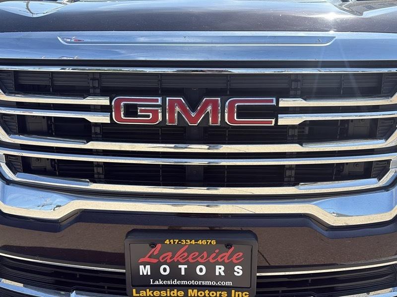 GMC Acadia FWD 4dr SLE 2021