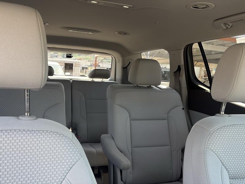 GMC Acadia FWD 4dr SLE 2021