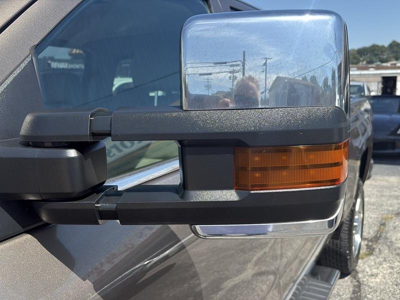 Chevrolet Silverado 2500 LTZ Crew Cab 4WD SWB 2015