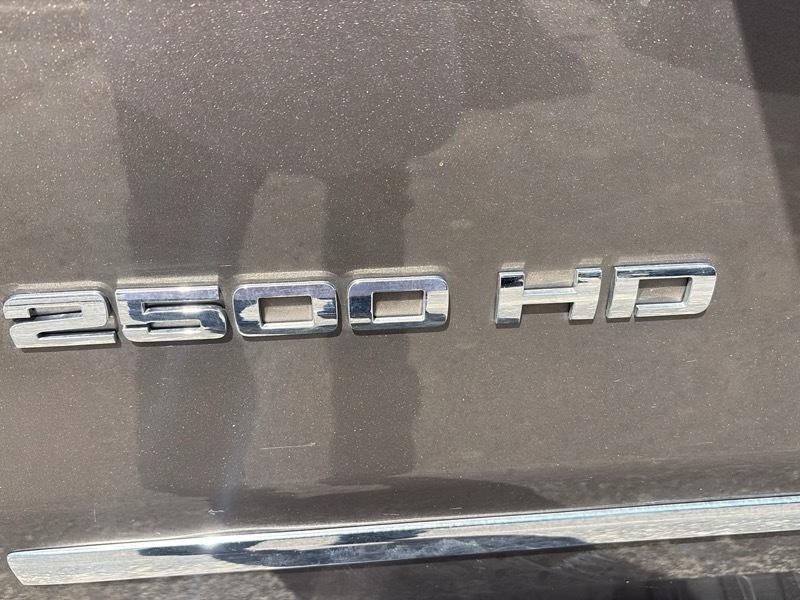 Chevrolet Silverado 2500 LTZ Crew Cab 4WD SWB 2015