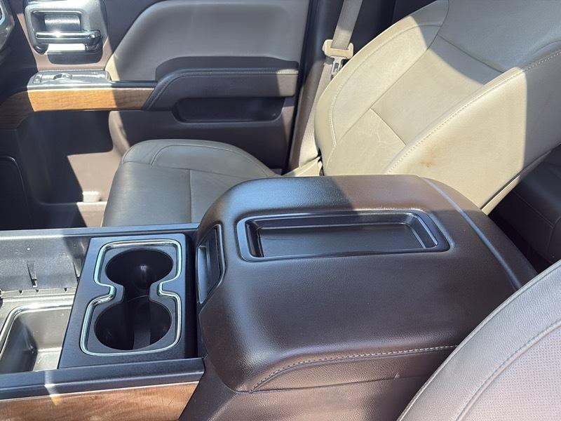 Chevrolet Silverado 2500 LTZ Crew Cab 4WD SWB 2015
