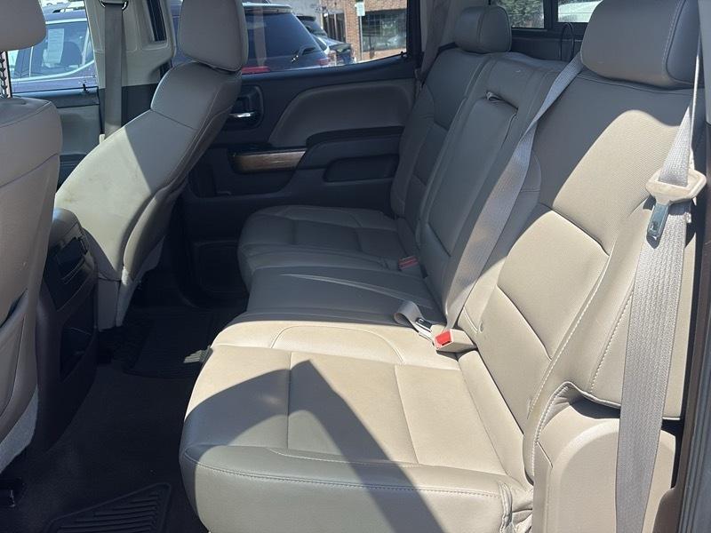 Chevrolet Silverado 2500 LTZ Crew Cab 4WD SWB 2015
