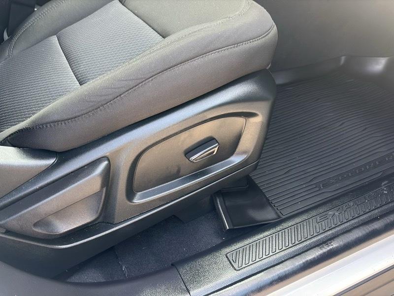 Ford Explorer 4dr Wagon 4WD XLT 2022