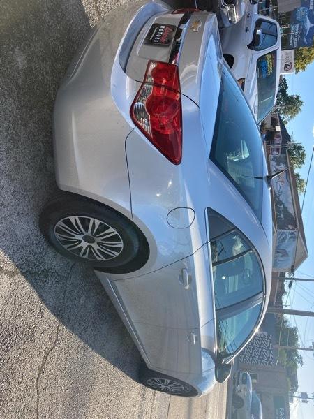 Chevrolet Cruze 4dr Sdn LS 2011