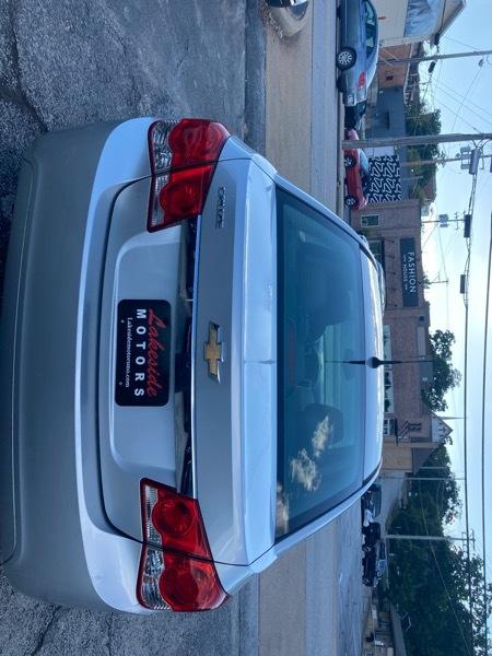 Chevrolet Cruze 4dr Sdn LS 2011