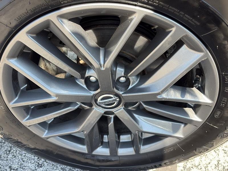 Nissan Rogue FWD S 2021