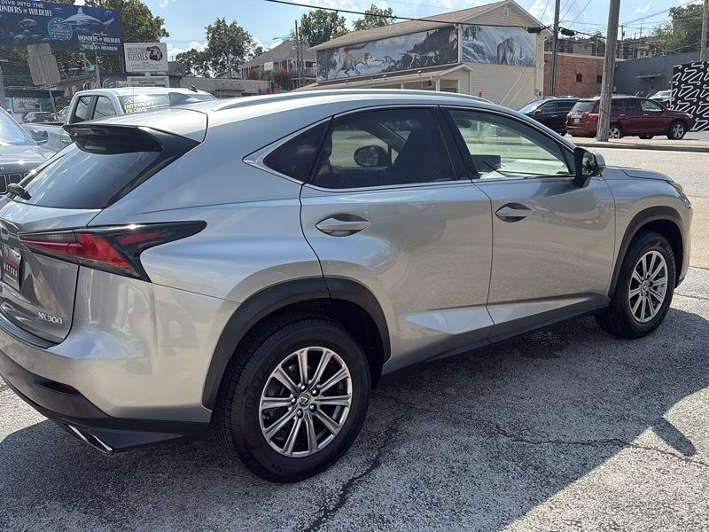 Lexus NX NX 300 FWD 2018