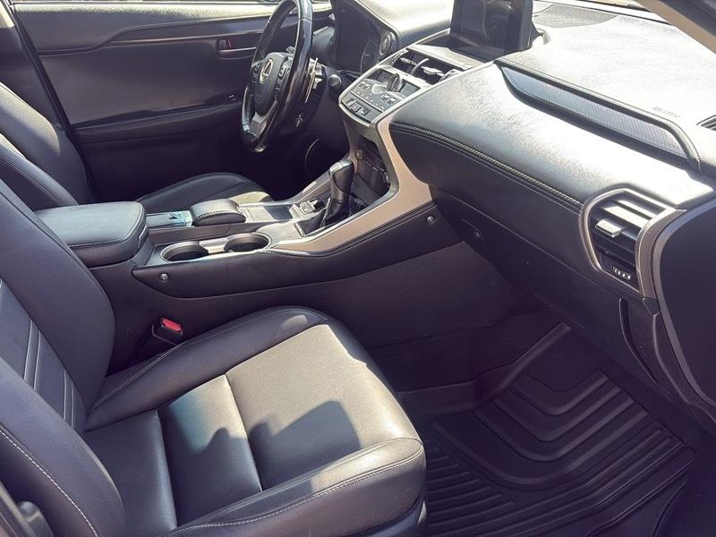 Lexus NX NX 300 FWD 2018