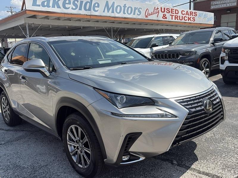 Lexus NX NX 300 FWD 2018