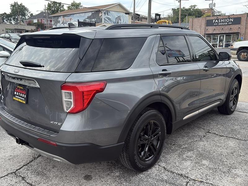 Ford Explorer photo 20