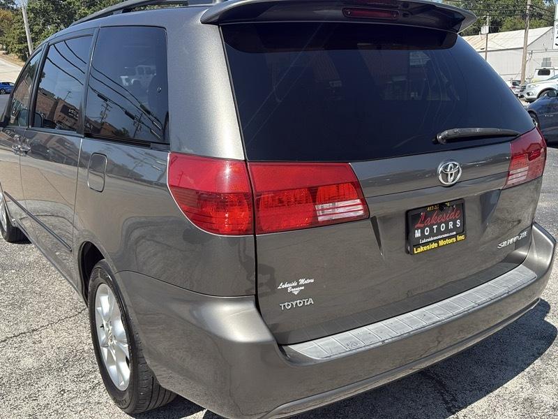 Toyota Sienna 5dr XLE FWD 7-Passenger (Natl) 2005