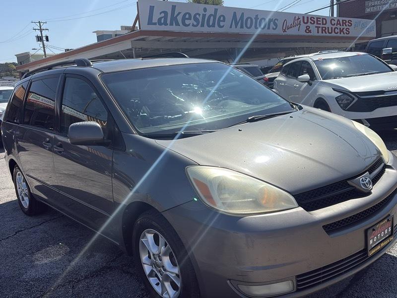 Toyota Sienna 5dr XLE FWD 7-Passenger (Natl) 2005