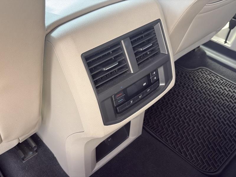 Volkswagen Atlas 2.0T SE FWD 2023