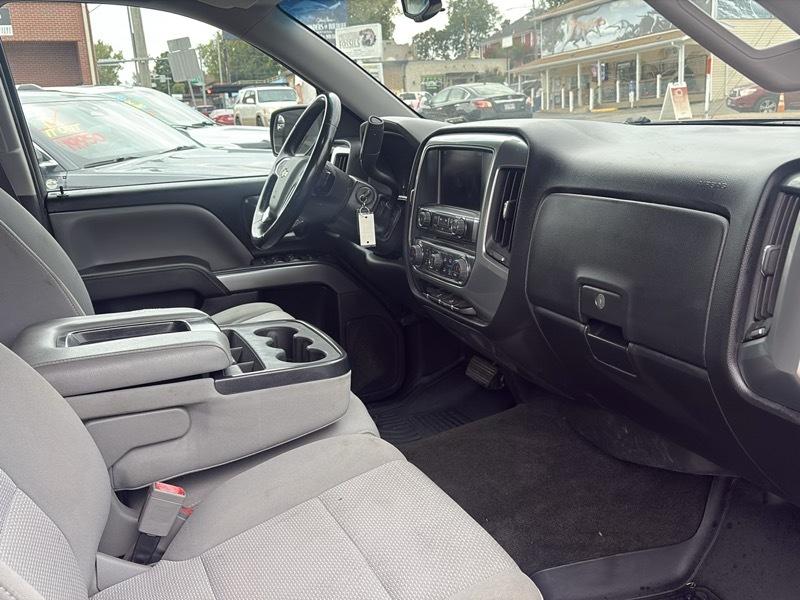 Chevrolet Silverado 1500 4WD Crew Cab 143.5" LT w/1LT 2017