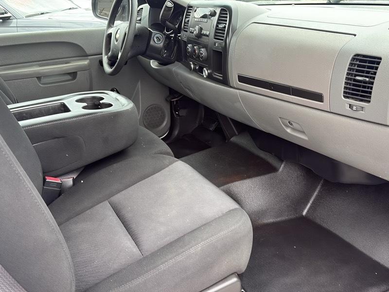Chevrolet Silverado 1500 2WD Ext Cab 143.5" Work Truck 2010