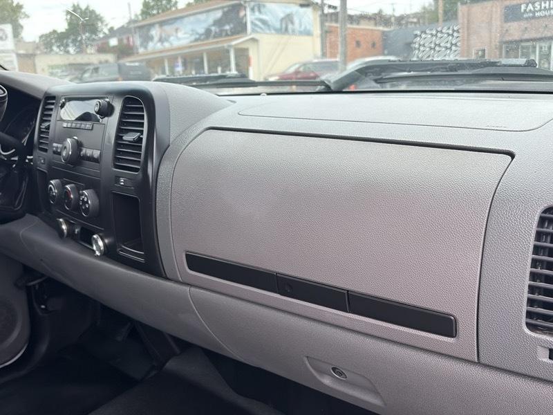 Chevrolet Silverado 1500 2WD Ext Cab 143.5" Work Truck 2010