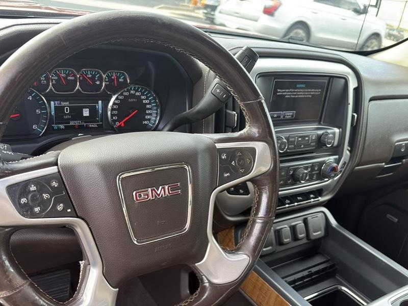 GMC Sierra 1500 4WD Crew Cab 143.5" SLT 2018