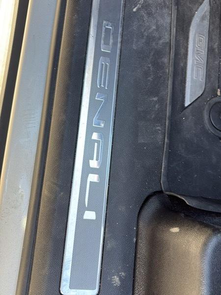 GMC Yukon XL 4WD 4dr Denali 2023