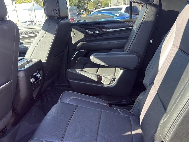 GMC Yukon XL 4WD 4dr Denali 2023