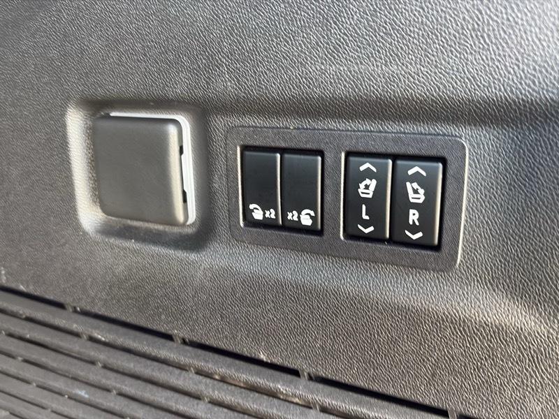 GMC Yukon XL 4WD 4dr Denali 2023
