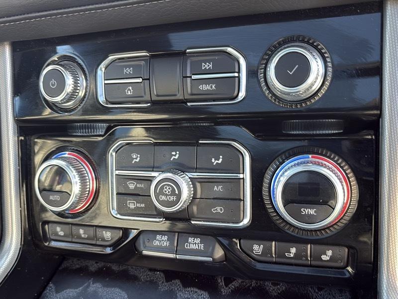GMC Yukon XL 4WD 4dr Denali 2023